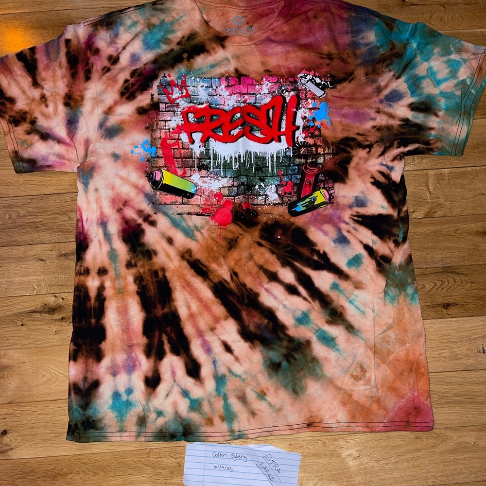 Bleached Tie Dyed Graphic T-Shirt